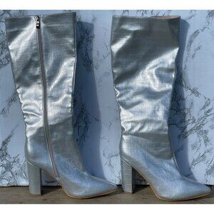 Silver Croc-Embossed Knee-High Boots With Block Heel & Side Zipper Closure size